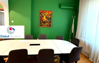 Офис в София, Център