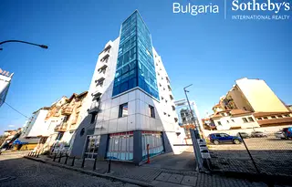Офис в София, Център