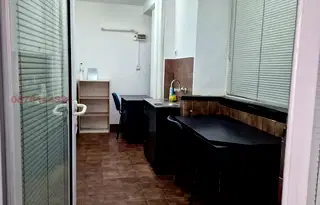 Офис в София, Център