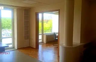 Офис в София, Център