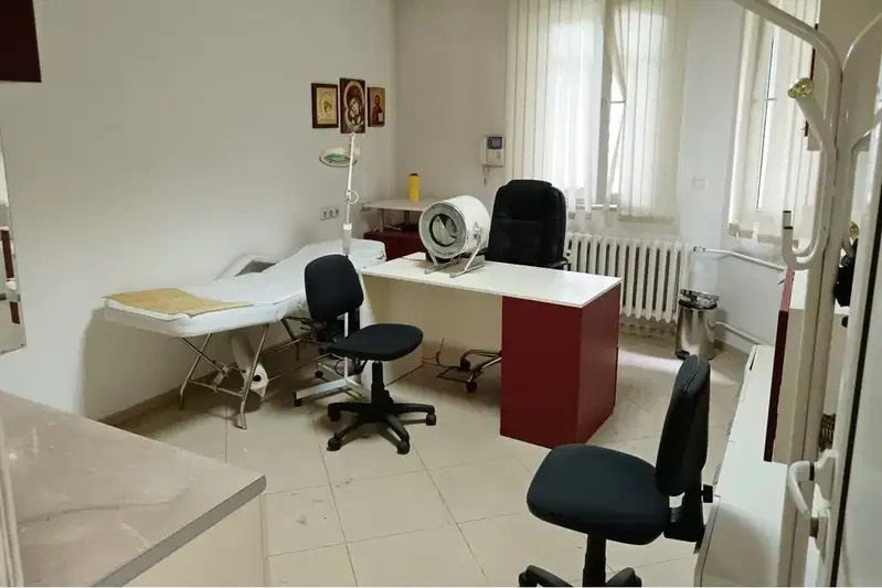 Office in Sofiya, Centyr
