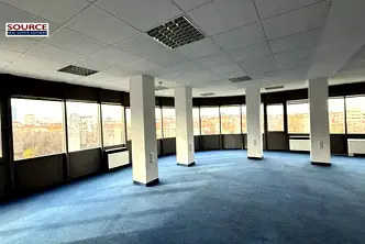 Офис в София, Център