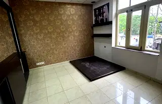 Офис в София, Център