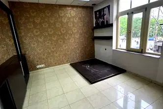 Офис в София, Център