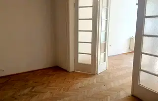 Офис в София, Център