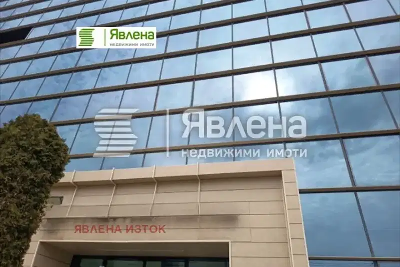 Офис в София, Дружба 2