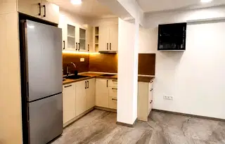 Офис в София, Иван Вазов