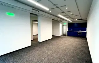Офис в София, Изток