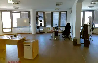 Офис в София, Изток