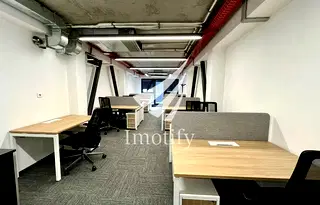 Офис в София, Изток