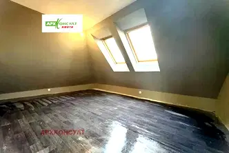 Офис в София, Левски