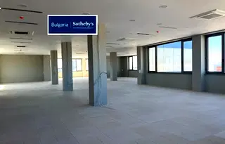 Офис в София, Левски В