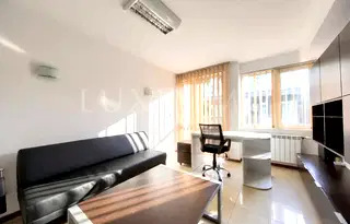Офис в София, Лозенец