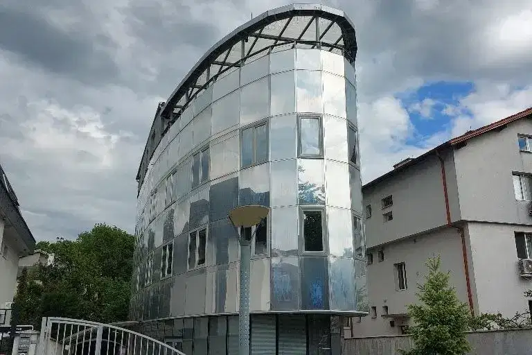 Офис в София, Лозенец