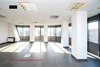 Офис в София, Лозенец