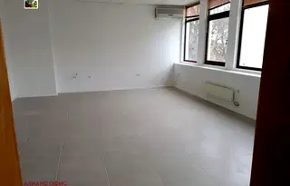 Офис в София, Лозенец
