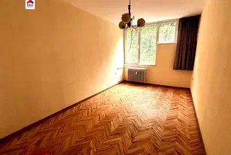 Офис в София, Лозенец