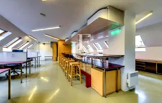 Офис в София, Лозенец