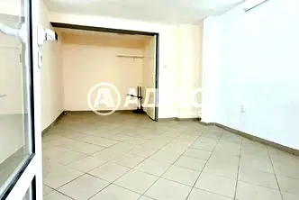 Офис в София, Медицинска академия