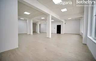 Офис в София, Младост 4
