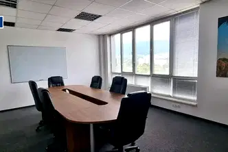Офис в София, Младост 4