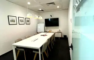 Офис в София, Полигона