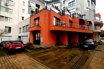 Офис в София, Студентски град