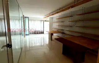 Офис в София, Витоша