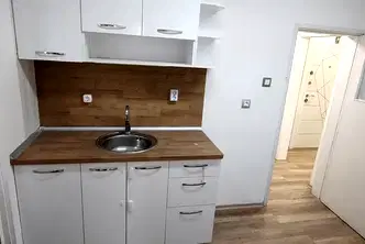 Офис в София, Зона Б-18