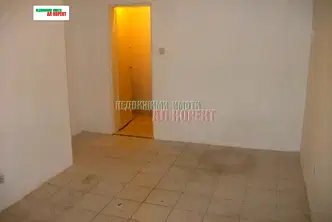 Офис във Варна, Център