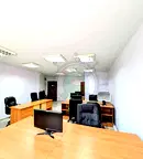 Офис във Варна, Център