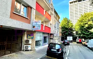 Офис във Варна, Център