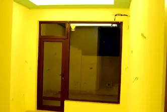 Офис във Варна, Център