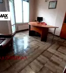 Офис във Варна, Център