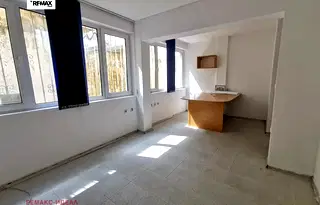 Офис във Варна, Център