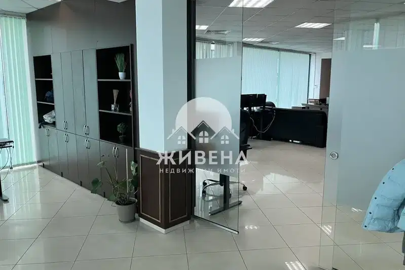 Office in Varna, Hei