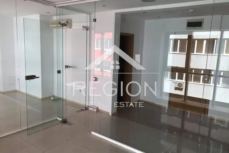 Office in Varna, Lyatno Kino Trakiya