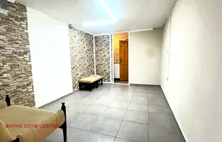 Офис във Варна, Лятно кино Тракия