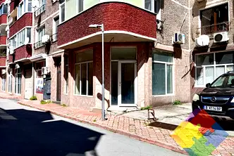 Офис във Варна, Операта