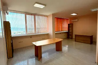 Офис във Варна, Западна промишлена зона
