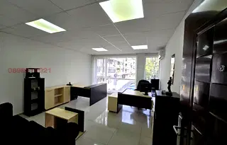 Офис във Варна, Зимно кино Тракия