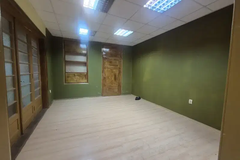 Офис във Велико Търново, Център