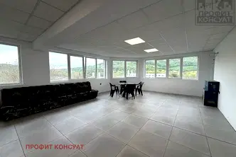 Офис във Велико Търново, Чолаковци