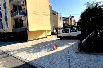 Гараж/Паркомясто в Бургас, Сарафово