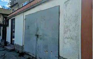 Гараж/Паркомясто в София, Ихтиман