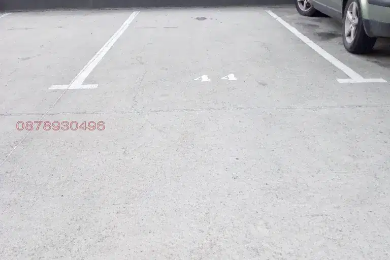 Garage/Parking in Kyrdjali, Vyzrojdenci