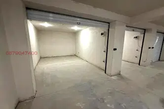 Гараж/Паркомясто в Перник, Ладовица