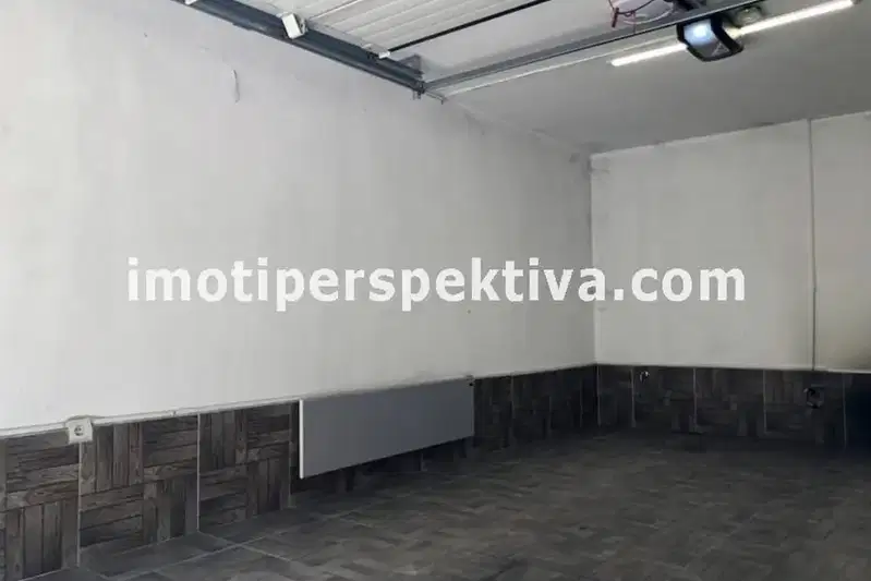 Гараж/Паркомясто в Пловдив, Кючук Париж