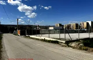 Гараж/Паркомясто в Перник, Радомир
