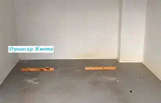 Гараж/Паркомясто в Русе, Ялта